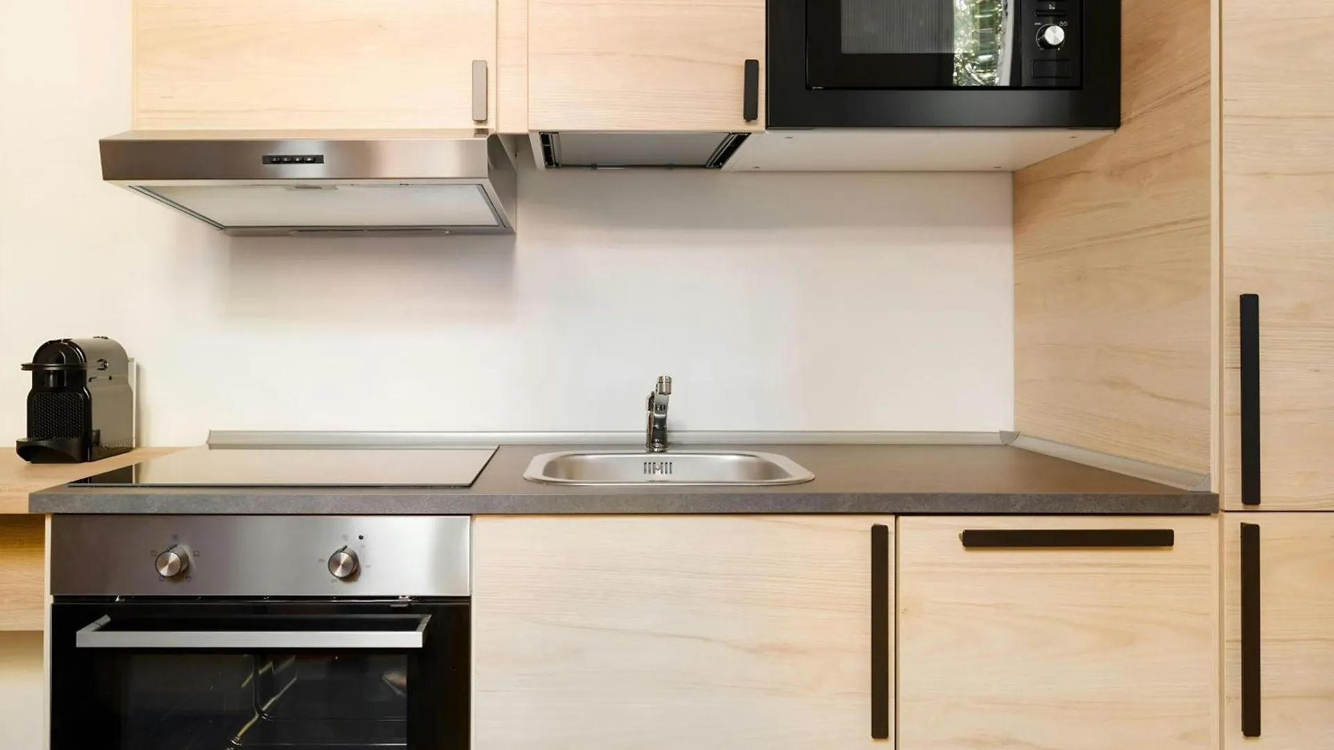 Sonder By Marriott Bonvoy Palazzo Taverna Apartments Piazza Navona Rome Aparthotel